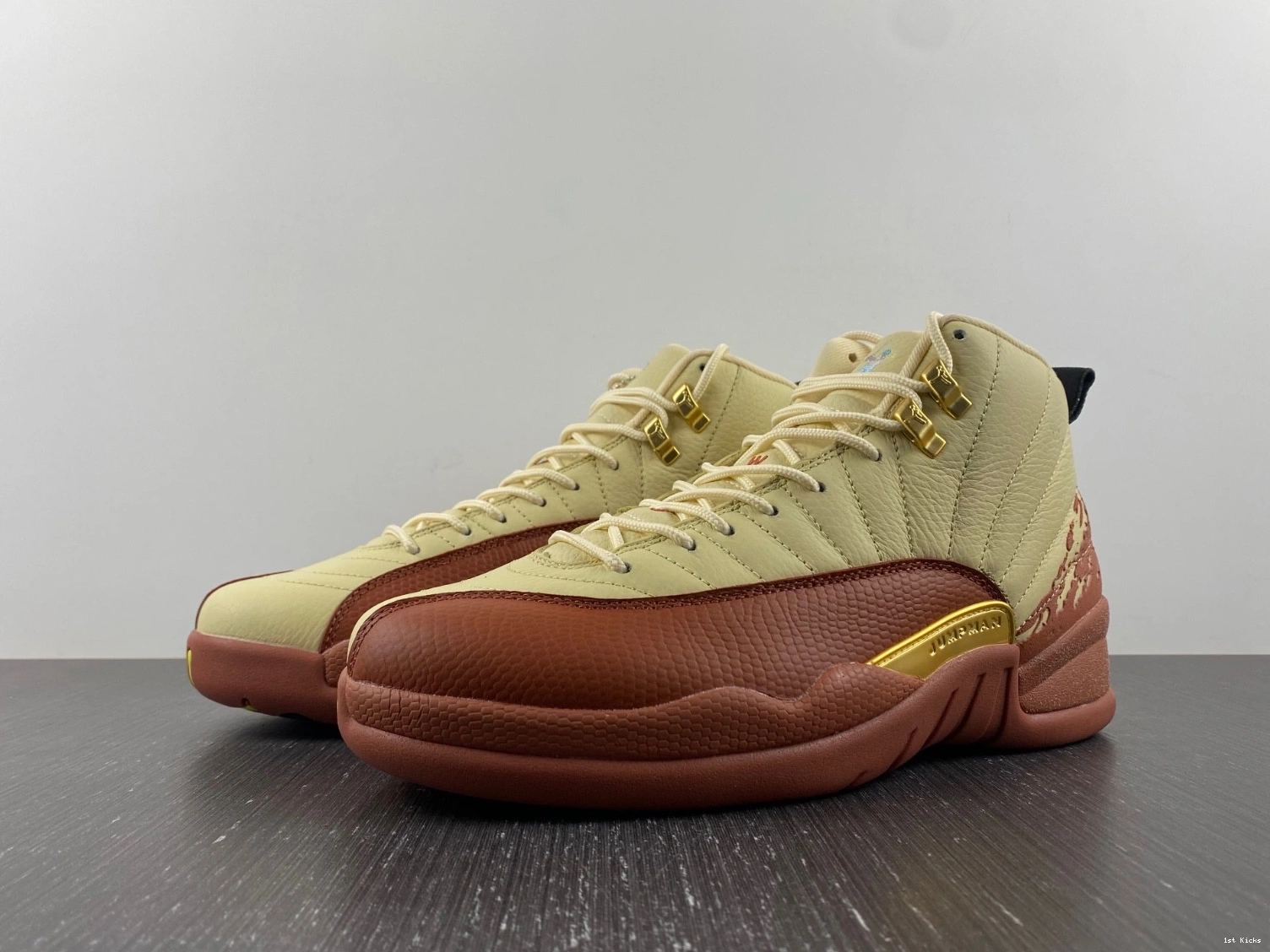 Golf DV1758-108 - Retro Jordan 12 Eastside 1202